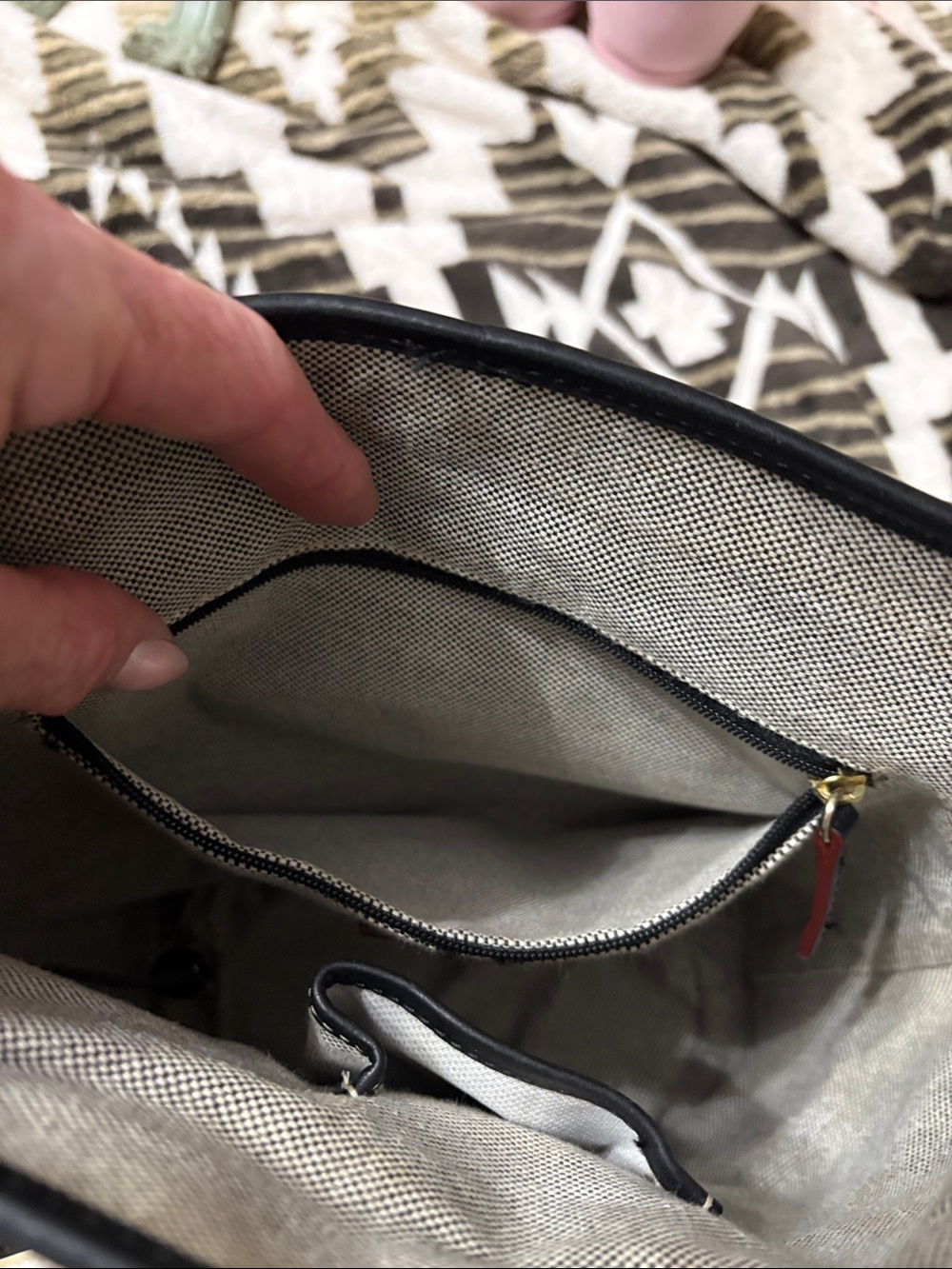 Dooney & Bourke Cream Canvas bucket bag with Black Logo Print - Picture 11 of 13